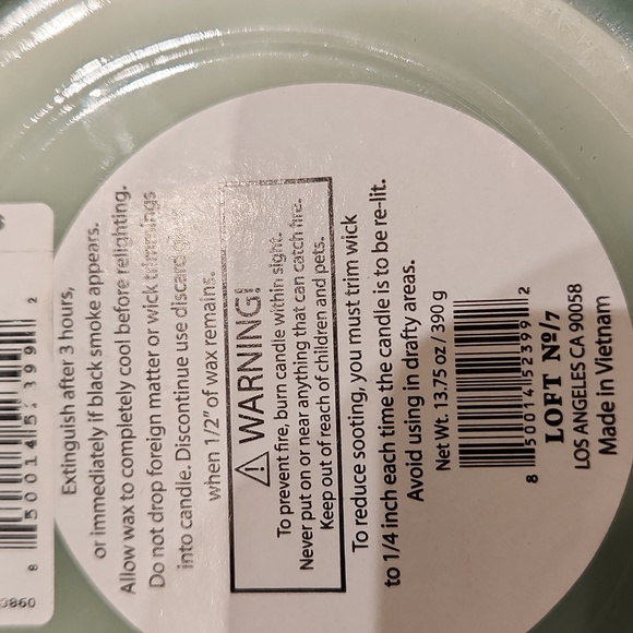 EUC Design Studio REFRESH Seafoam sz 13.75 oz Candle w/ 3 wicks - Picture 6 of 6